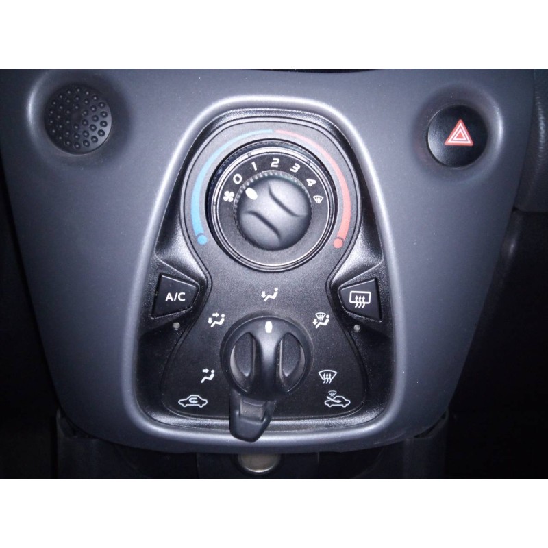 Recambio de mando climatizador para peugeot 108 active referencia OEM IAM   