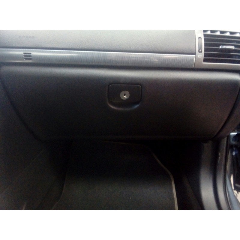 Recambio de guantera para peugeot 407 st confort referencia OEM IAM   