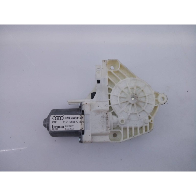 Recambio de motor elevalunas trasero izquierdo para audi a4 ber. (b8) básico referencia OEM IAM 8K0959812A 1101965577200 