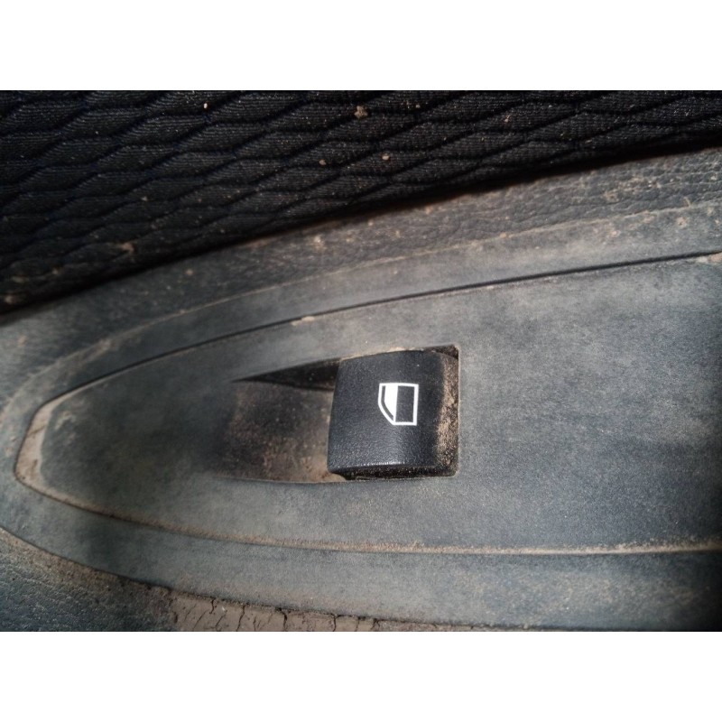 Recambio de mando elevalunas delantero derecho para bmw serie x1 (f48) xdrive20d referencia OEM IAM   