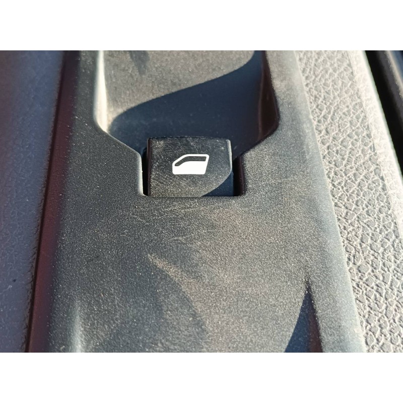 Recambio de mando elevalunas delantero derecho para peugeot expert furgón pro standard referencia OEM IAM   