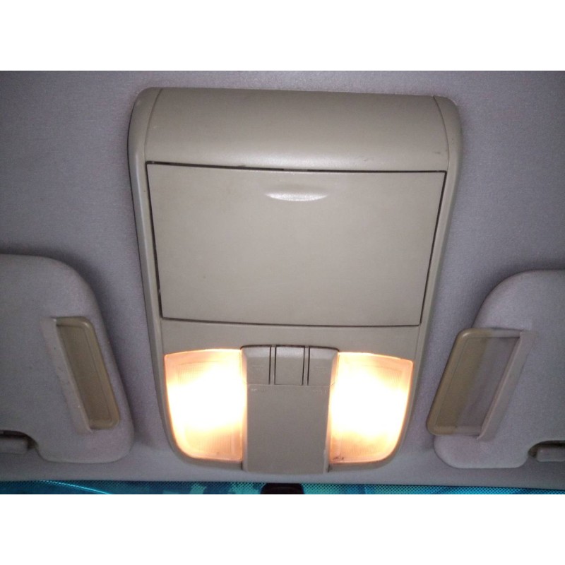 Recambio de luz interior para ssangyong rexton 2.9 td gls referencia OEM IAM   