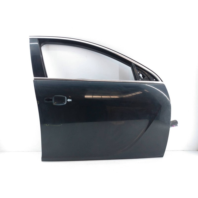 Recambio de puerta delantera derecha para opel insignia berlina cosmo referencia OEM IAM   