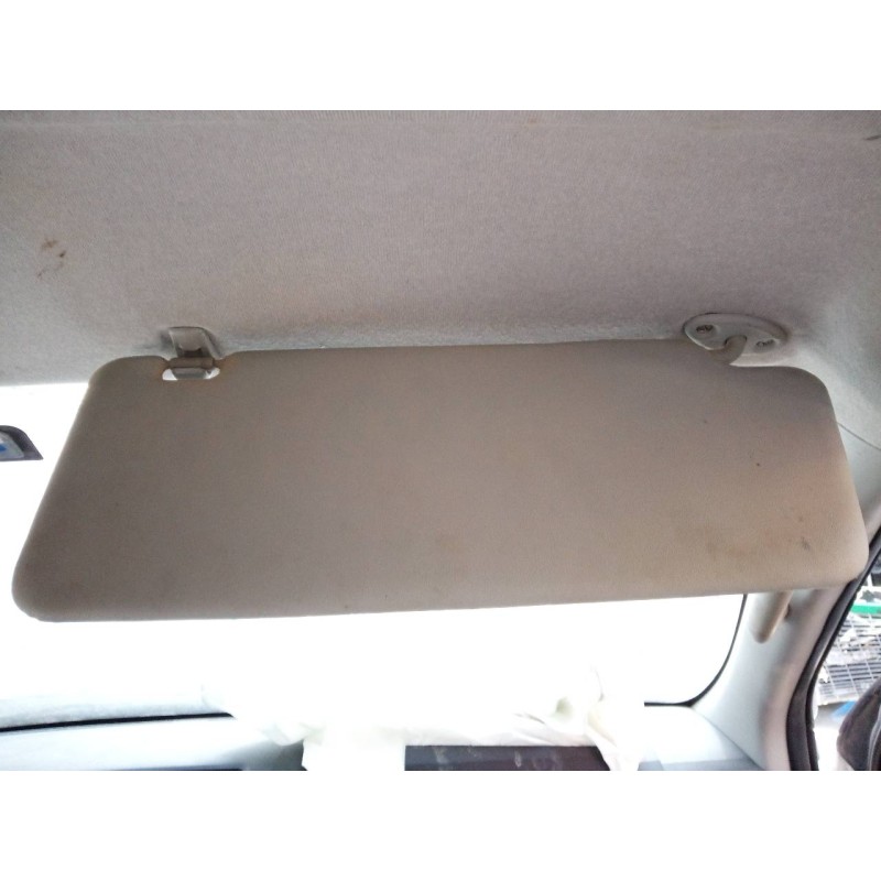 Recambio de parasol derecho para toyota hilux (kun) cabina doble gx 4x4 referencia OEM IAM   