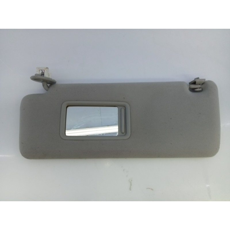 Recambio de parasol izquierdo para toyota land cruiser (j15) gx referencia OEM IAM   