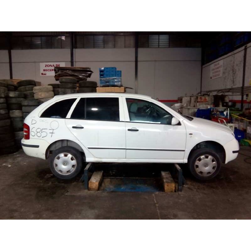 skoda fabia familiar (6y5) del año 2001