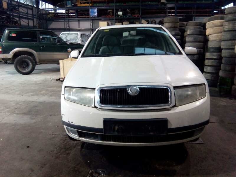 skoda fabia familiar (6y5) del año 2001