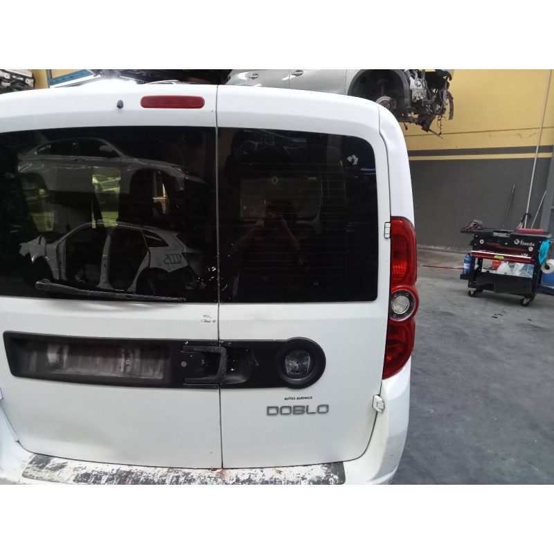 Recambio de porton trasero derecho para fiat doblo ii (152) emotion referencia OEM IAM   