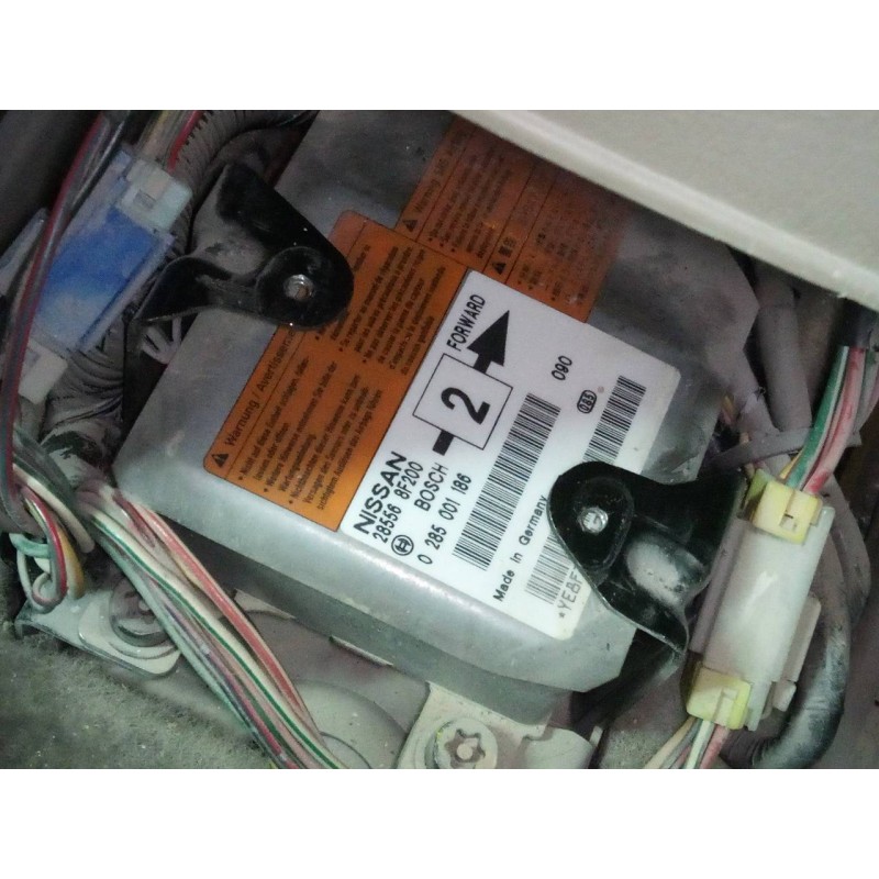 Recambio de centralita airbag para nissan terrano/terrano.ii (r20) se (5-ptas.) referencia OEM IAM 285568F200 0285001186 