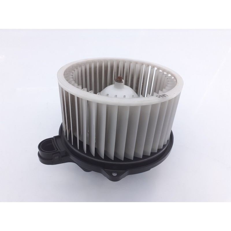 Recambio de ventilador calefaccion para kia carens ( ) drive referencia OEM IAM F00S3B2474  