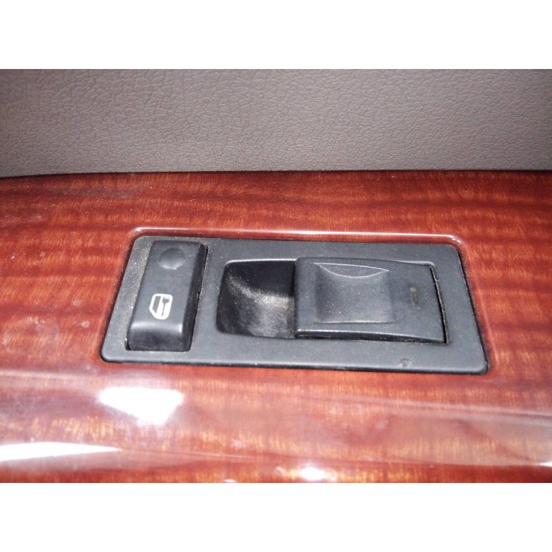 Recambio de mando elevalunas delantero derecho para jeep gr. cherokee (wh) 3.0 crd limited referencia OEM IAM   