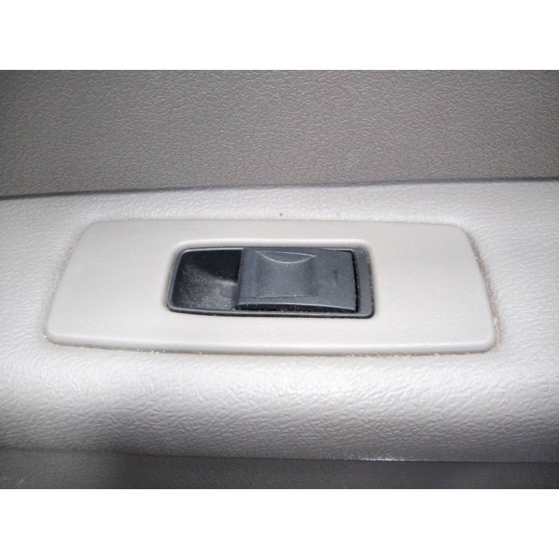 Recambio de mando elevalunas trasero derecho para jeep gr. cherokee (wh) 3.0 crd limited referencia OEM IAM   