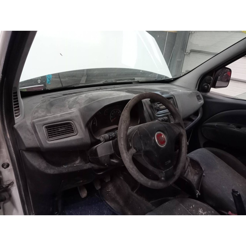 Recambio de salpicadero para fiat doblo ii (152) emotion referencia OEM IAM   