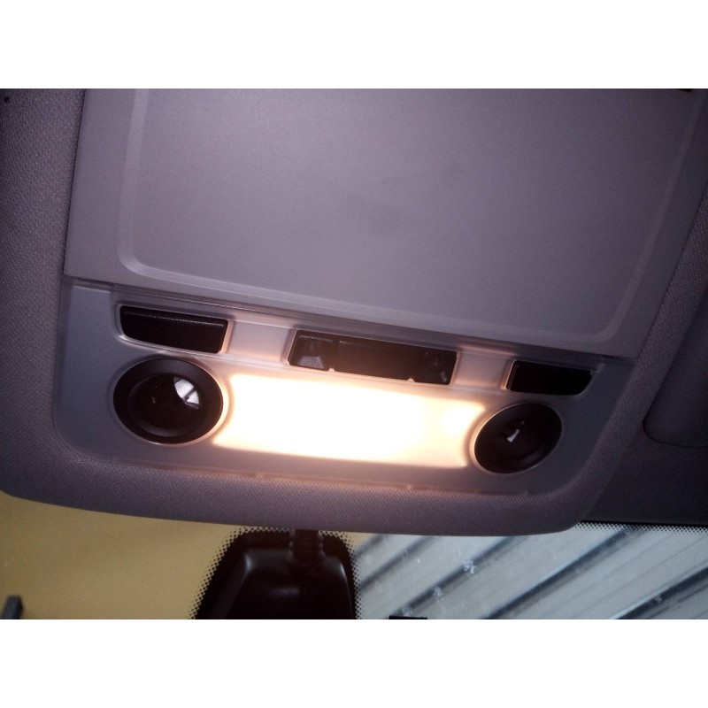 Recambio de luz interior para bmw serie 3 touring (e91) 330d referencia OEM IAM   