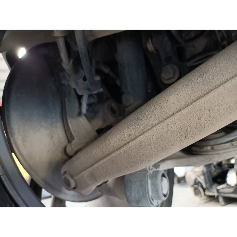 Recambio de mangueta trasera izquierda para audi a5 coupe (8t) 2.7 tdi referencia OEM IAM   