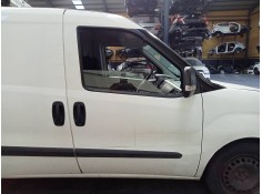 Recambio de puerta delantera derecha para opel combo d 1.6 16v cdti referencia OEM IAM   