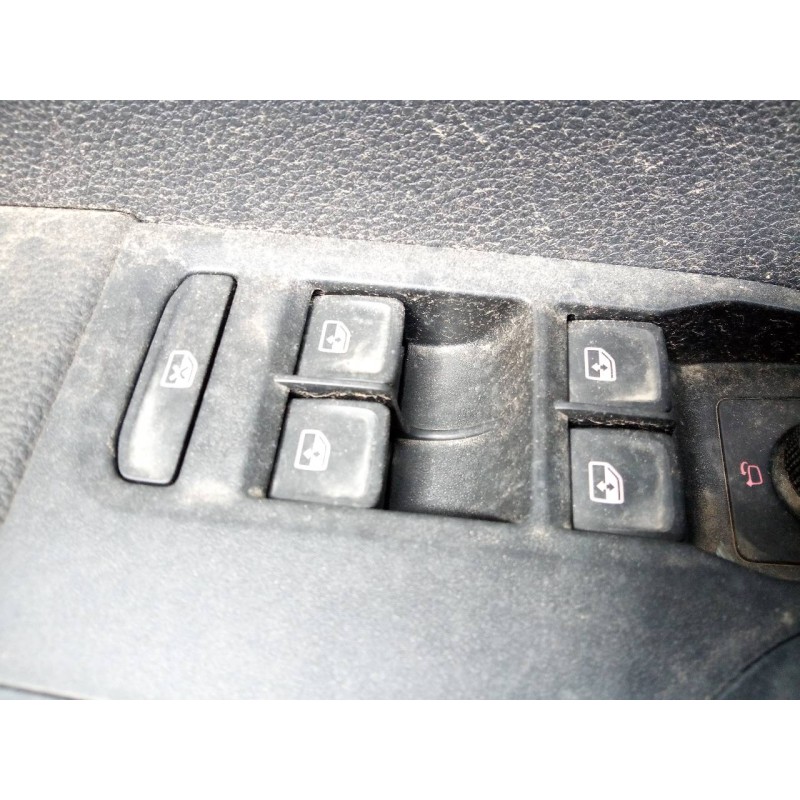 Recambio de mando elevalunas delantero izquierdo para seat ibiza (kj1) style referencia OEM IAM   