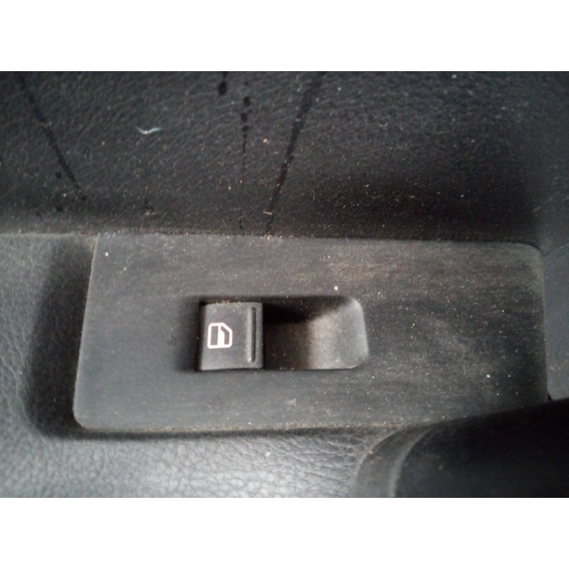 Recambio de mando elevalunas trasero izquierdo para volkswagen passat lim. (362) advance bluemotion referencia OEM IAM   