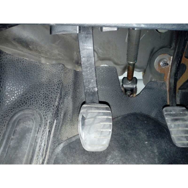 Recambio de pedal embrague para renault kangoo expression referencia OEM IAM   