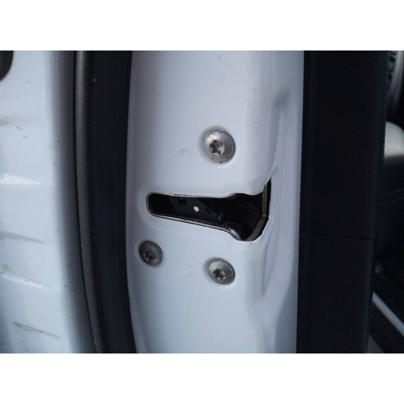 Recambio de cerradura puerta delantera izquierda para hyundai ix35 tecno 2wd referencia OEM IAM   