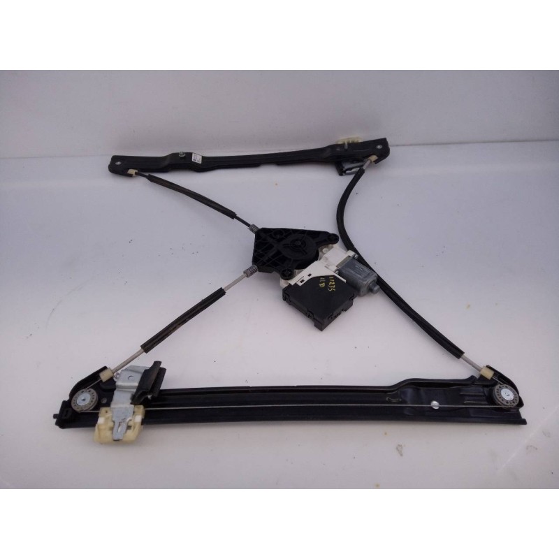 Recambio de elevalunas delantero derecho para volkswagen caddy furgón/kombi maxi furgón bmt referencia OEM IAM 2K5959702  