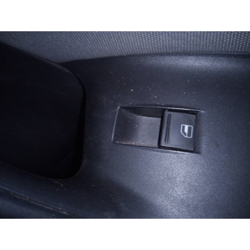 Recambio de mando elevalunas delantero derecho para seat ibiza st (6j8) style referencia OEM IAM   