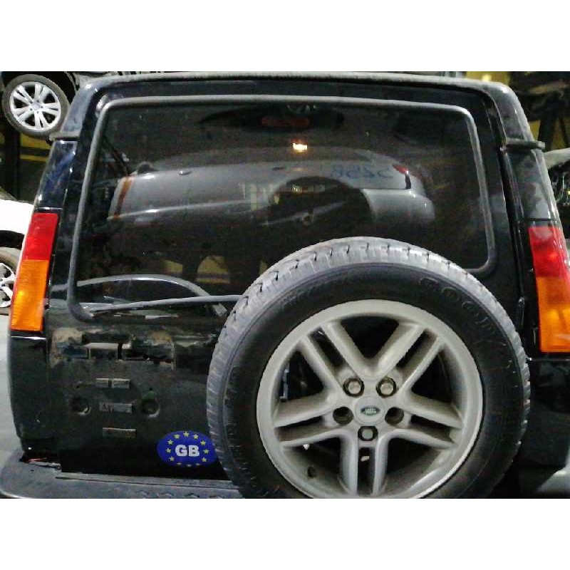 Recambio de porton trasero para land rover discovery td5 e referencia OEM IAM BHD700132  