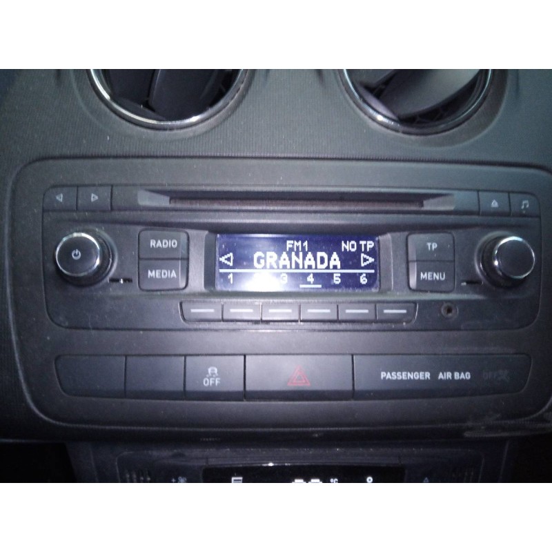 Recambio de sistema audio / radio cd para seat ibiza st (6j8) style referencia OEM IAM   