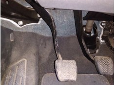 Recambio de pedal embrague para toyota auris luna referencia OEM IAM   