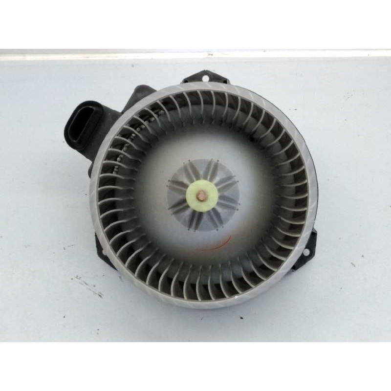 Recambio de ventilador calefaccion para toyota auris luna referencia OEM IAM AV2727008103  