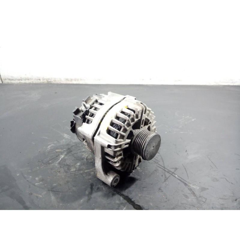 Recambio de alternador para bmw x5 (f15) xdrive40d referencia OEM IAM 8570675AI04 FG23S 68 