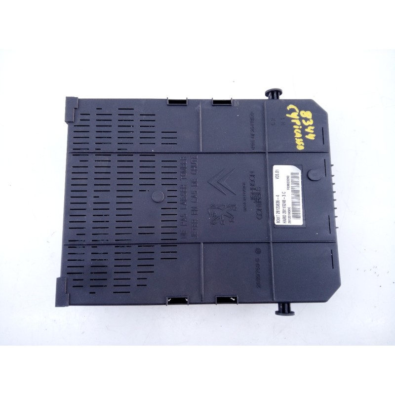 Recambio de caja reles / fusibles para citroen c4 picasso exclusive referencia OEM IAM 966405908001  