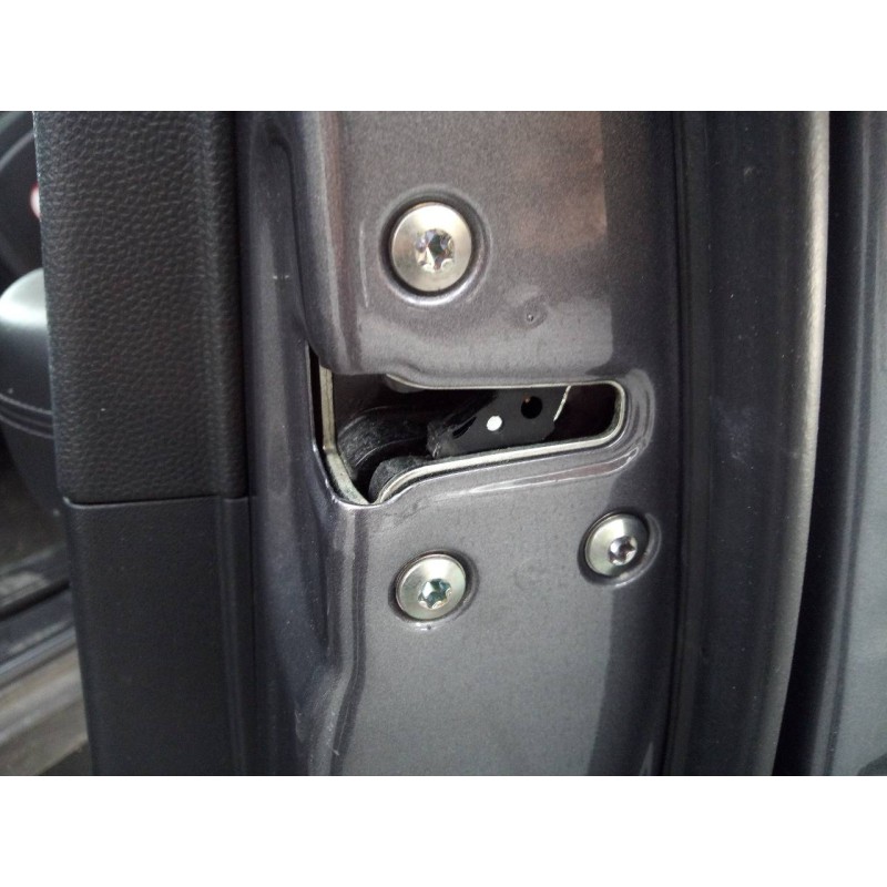 Recambio de cerradura puerta delantera derecha para hyundai ix35 style 2wd referencia OEM IAM   