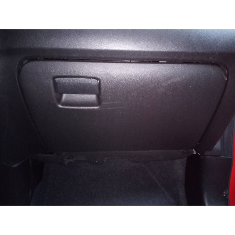 Recambio de guantera para suzuki vitara 1.4 s 4x2 referencia OEM IAM   