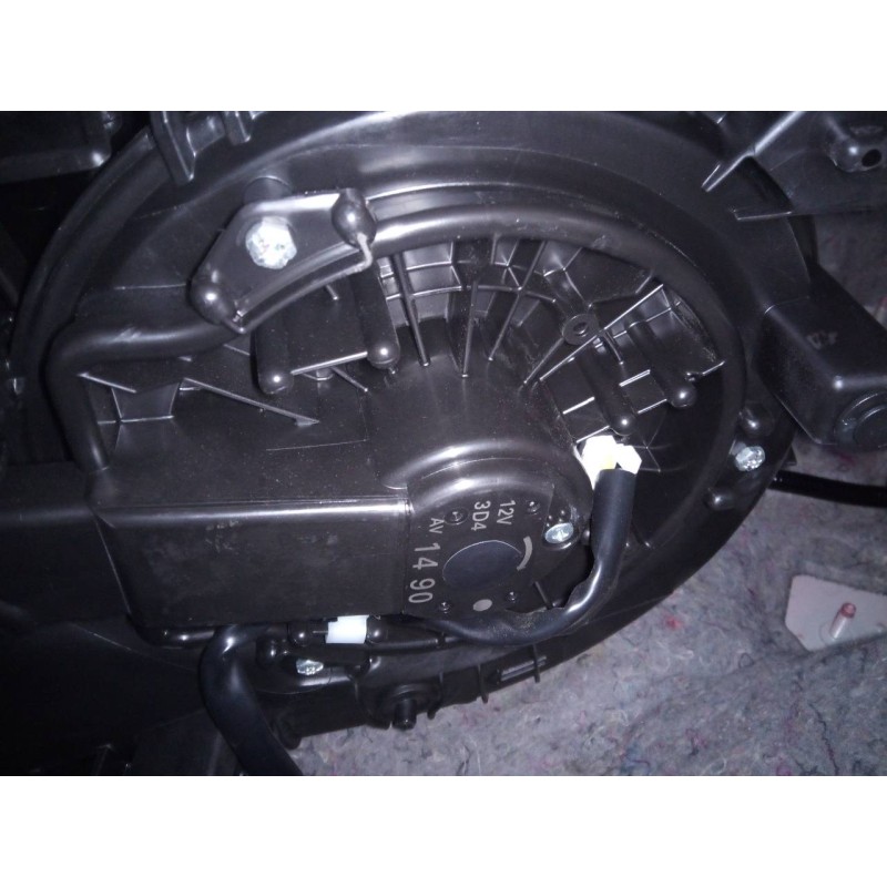 Recambio de ventilador calefaccion para suzuki vitara 1.4 s 4x2 referencia OEM IAM AV1490  