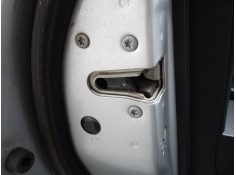 Recambio de cerradura puerta trasera izquierda para chrysler jeep compass limited referencia OEM IAM   