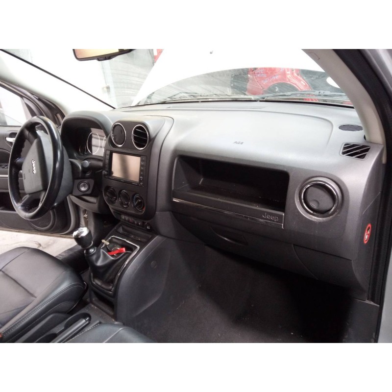 Recambio de salpicadero para chrysler jeep compass limited referencia OEM IAM   