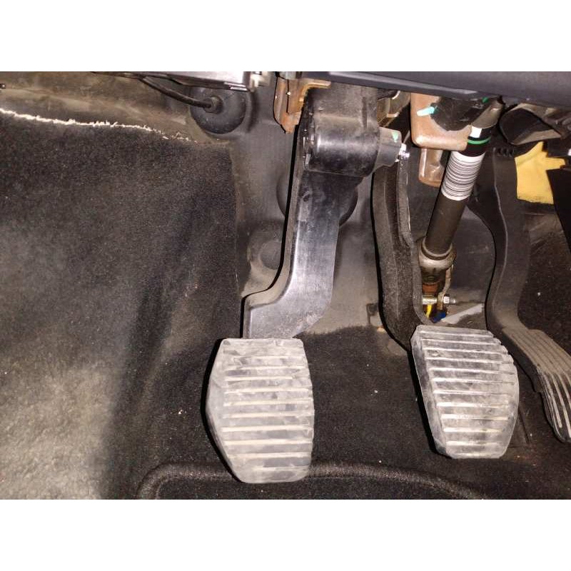 Recambio de pedal embrague para peugeot 208 access referencia OEM IAM   