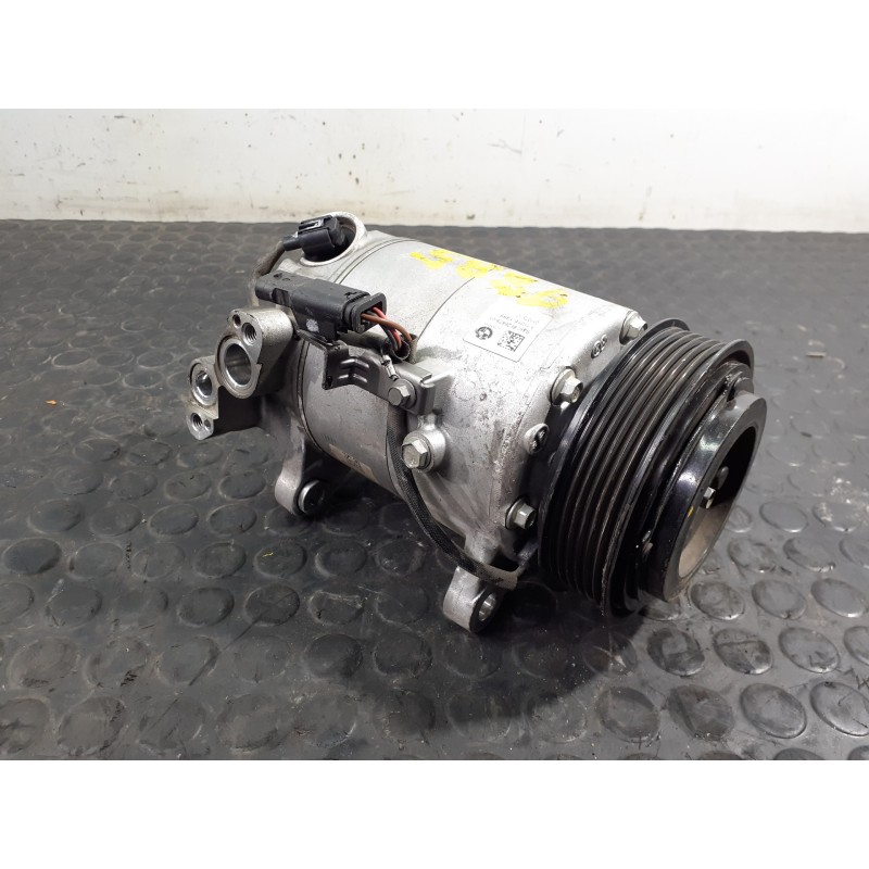 Recambio de compresor aire acondicionado para mini countryman (f60) cooper referencia OEM IAM 682687901 21137510 