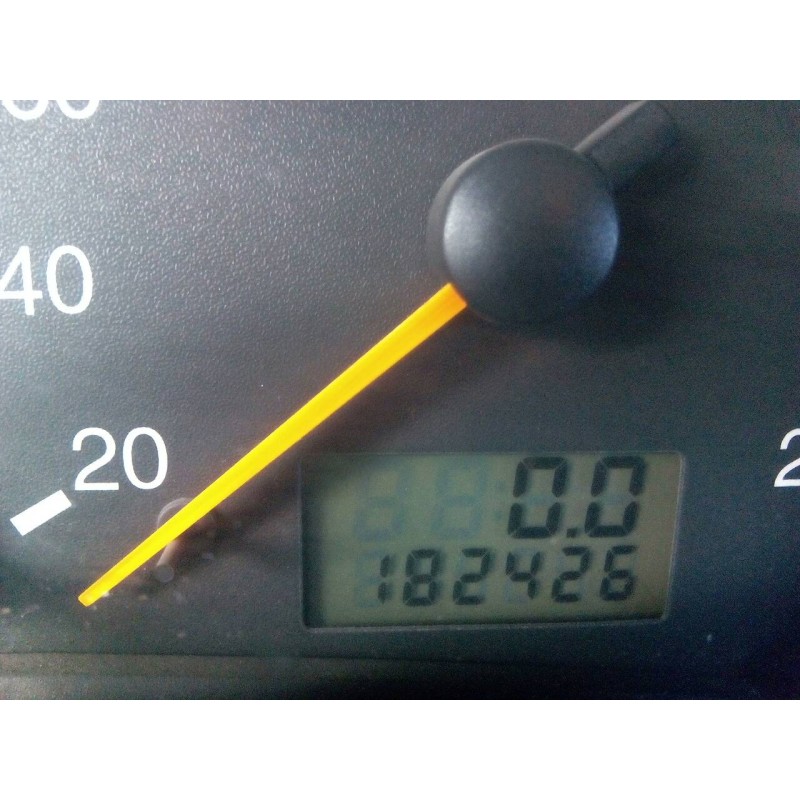 ford focus berlina (cak) del año 2001