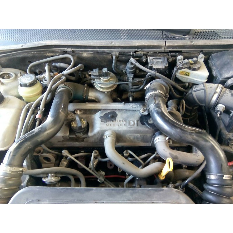 ford focus berlina (cak) del año 2001