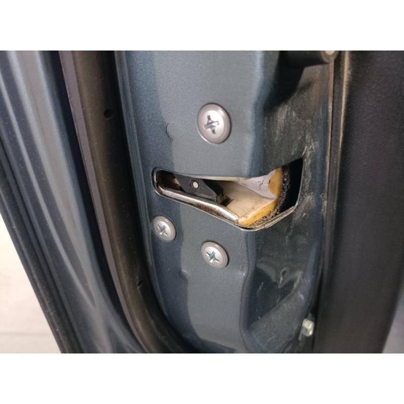 Recambio de cerradura puerta delantera izquierda para suzuki alto amf 310 ga referencia OEM IAM   