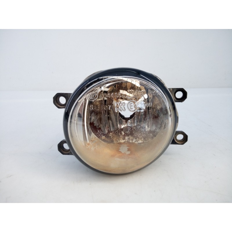 Recambio de faro antiniebla izquierdo para toyota land cruiser (j15) premium referencia OEM IAM 812200W040  