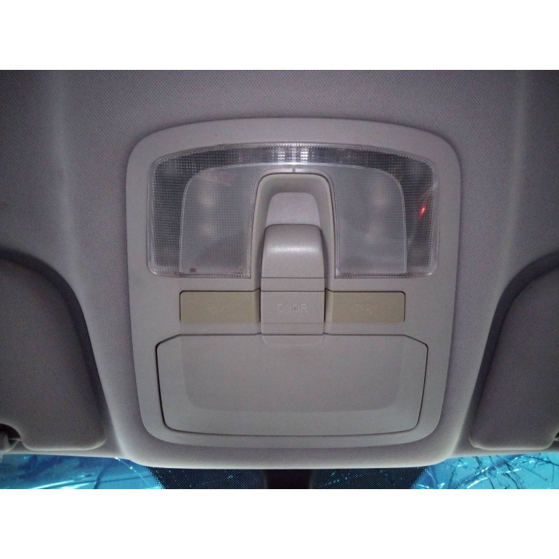 Recambio de luz interior para ssangyong korando crystal 4x2 referencia OEM IAM   