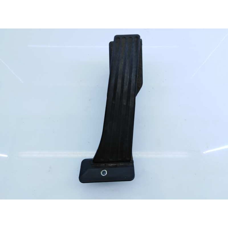 Recambio de pedal acelerador para bmw serie 1 berlina (e81/e87) 118i referencia OEM IAM 74766500  