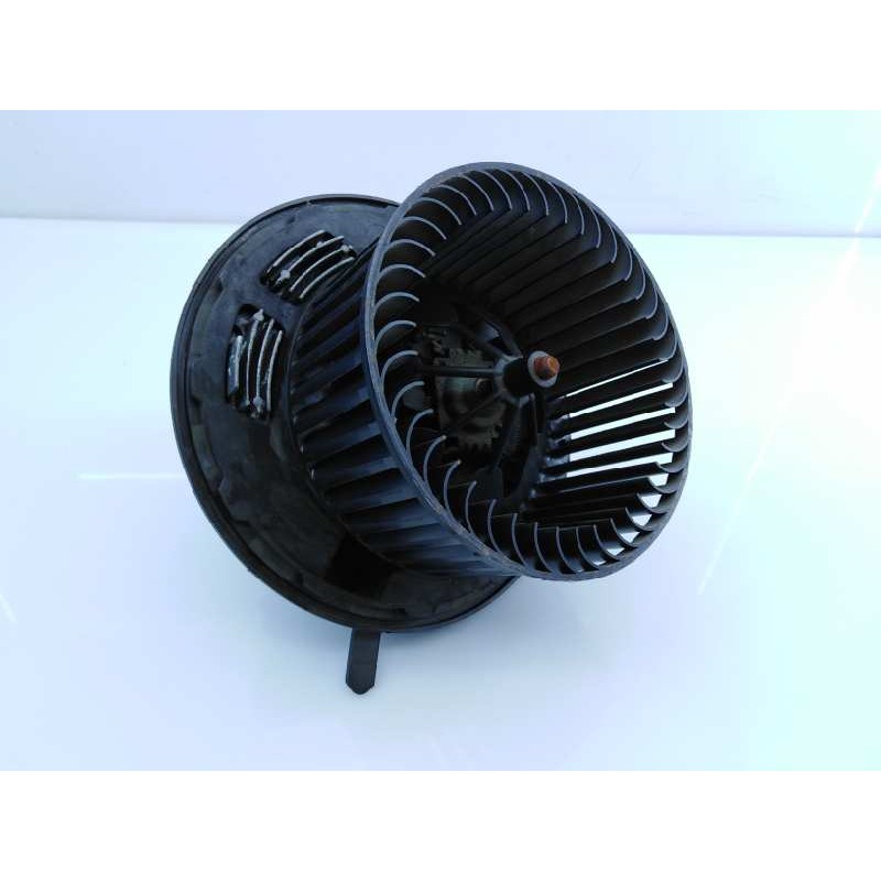 Recambio de ventilador calefaccion para bmw serie 1 berlina (e81/e87) 118i referencia OEM IAM 985465S18 693366309 