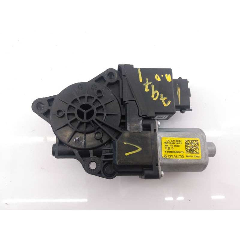 Recambio de motor elevalunas delantero derecho para hyundai santa fe style 4wd limited referencia OEM IAM 82460S1010  