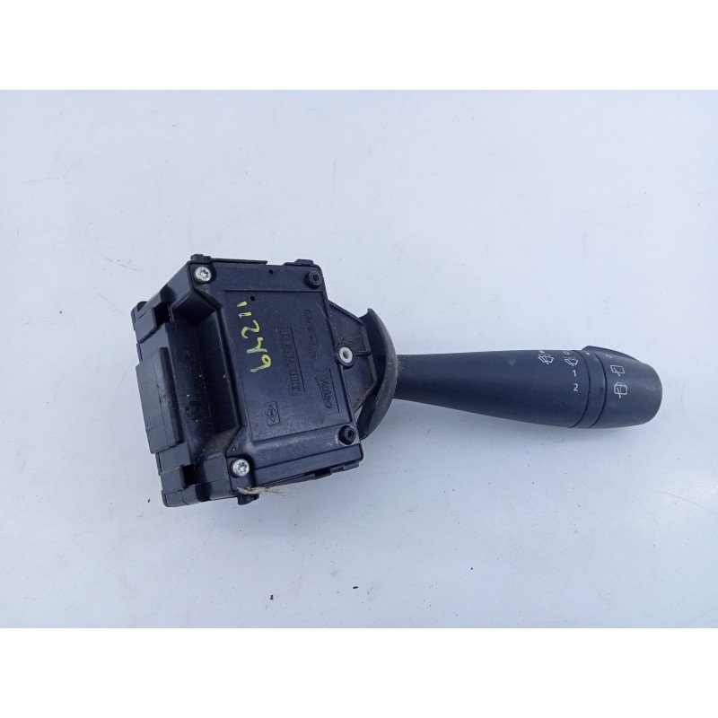 Recambio de mando limpia para dacia sandero stepway referencia OEM IAM 255871453R  