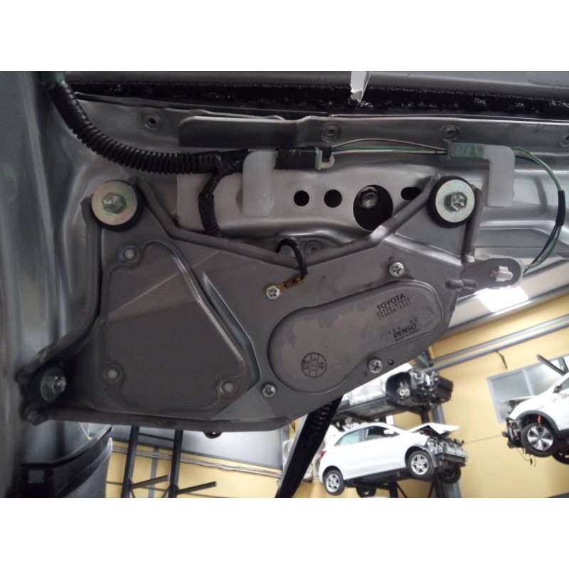 Recambio de motor limpia trasero para toyota prius (nhw20) basis referencia OEM IAM 8513047010 2596000351 