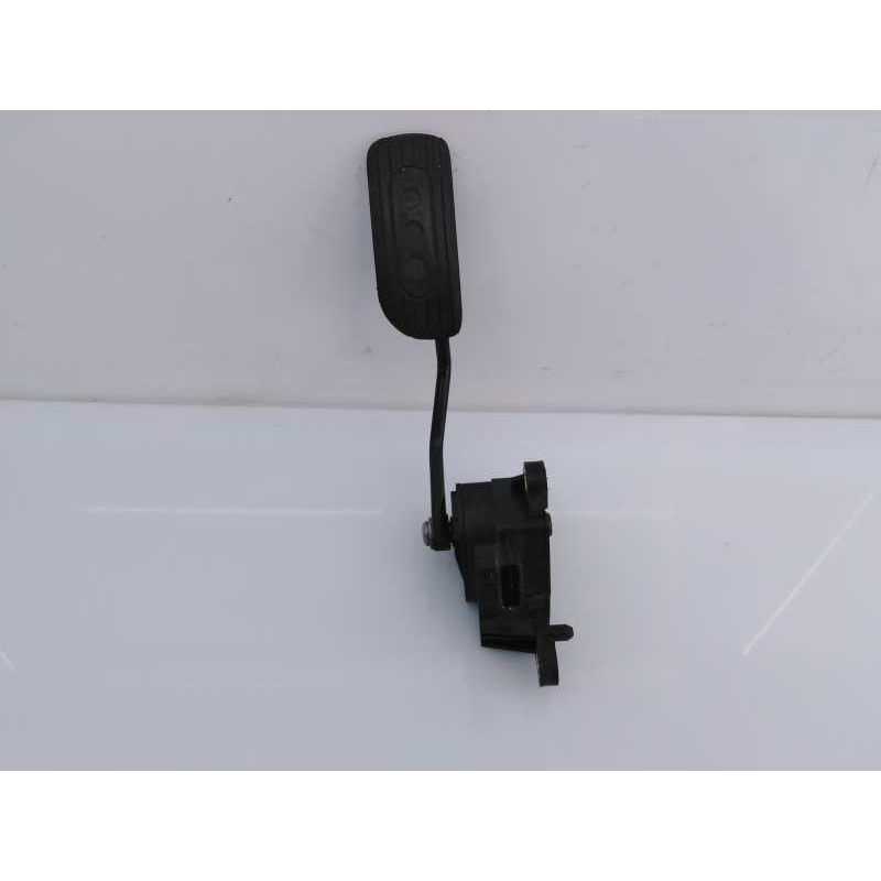 Recambio de pedal acelerador para nissan nv 200 (m20) kasten comfort referencia OEM IAM 2110A  